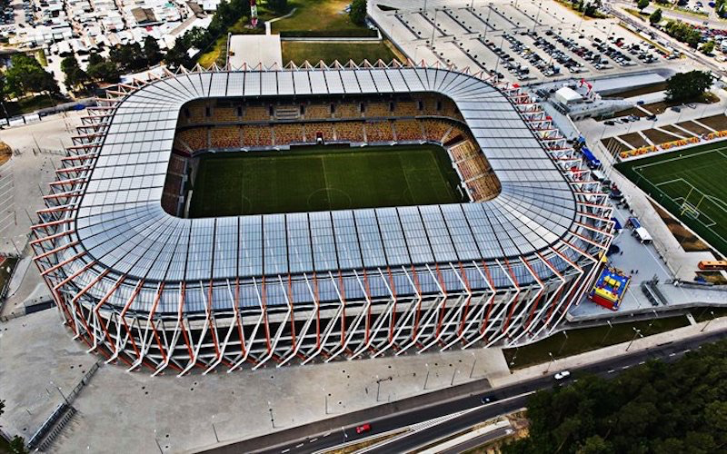 ポーランド北東部のビャウィストク・シティ・スタジアムは大規模改修で生まれ変わった